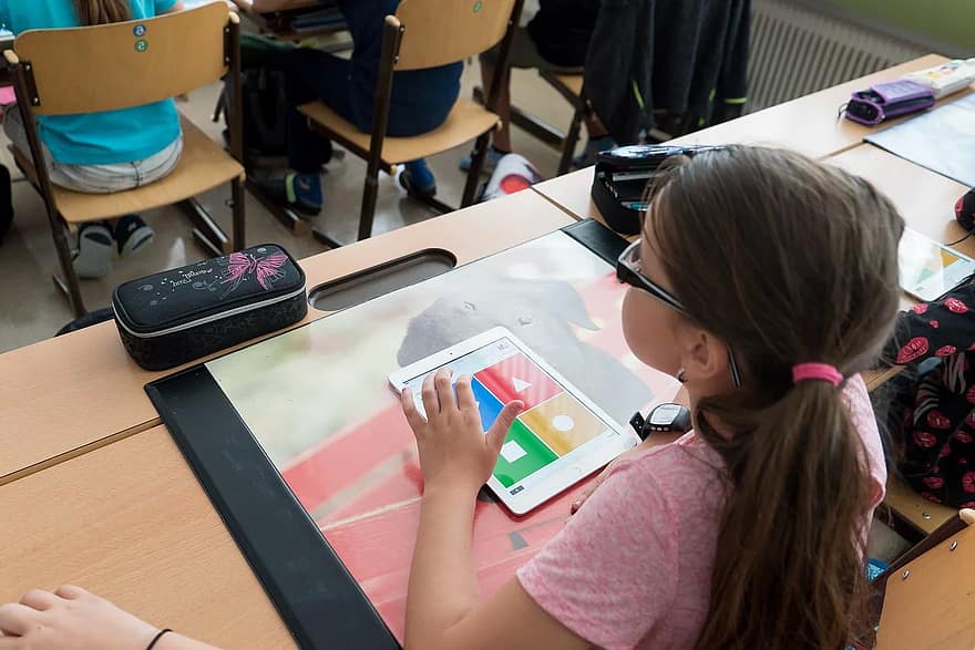 a student playing Kahoot, a quiz game for classrooms